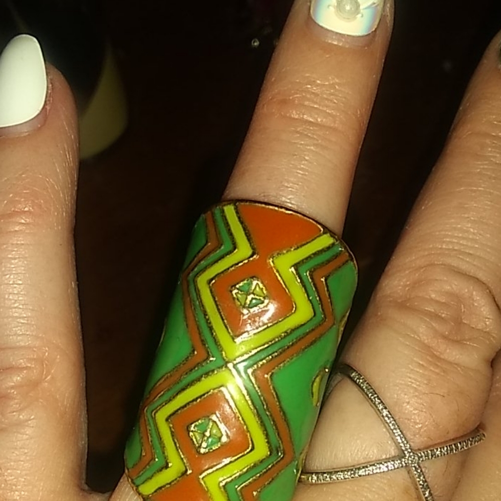 Ring - Picture 2 of 2